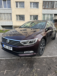 Volkswagen Passat 1.8 (4 foto / 15)