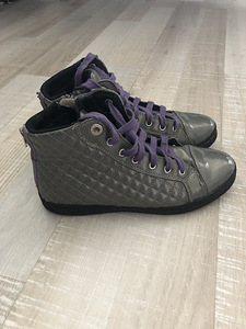 Ботинки Geox оригинал (2 фото из 3)