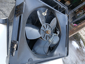 Pliit VAZ-2103. Mootor, radiaator, korpus. (6 foto / 8)