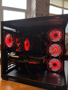 Игровой компьютер i5-12600KF, RTX 3060 Ti, 32 ГБ RAM (2 фото из 5)