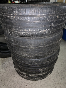 Continental 235/55 R17 (2 foto / 3)