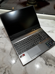 Msi alpha 15” A3DDK (2 foto / 5)