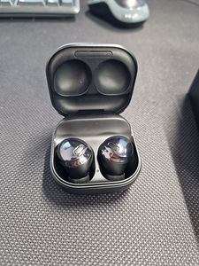 Galaxy Buds Pro (2 фото из 2)
