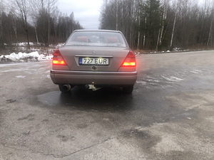 Мерседес с180 1.8 90кВт (4 фото из 12)