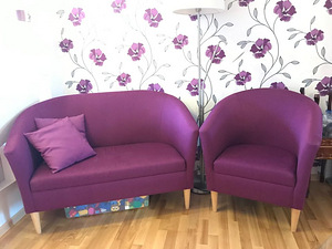 Диван с креслом (2 фото из 3)