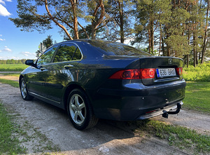 Honda Accord (3 foto / 9)