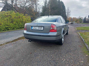 Volkswagen Passat 1.9D (6 foto / 9)