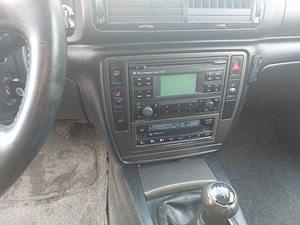 Volkswagen Passat 1.9D (7 foto / 9)