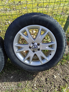 M: 18 Volvo XC90 valuveljed naelrehvidega (2 foto / 6)