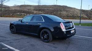 Lancia Thema (4 foto / 10)