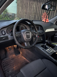AUDI A6 (9 foto / 9)