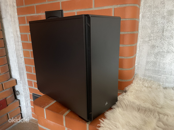 Корпус для компьютера Corsair 270r