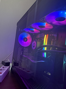 Sell PC and screen 4k 144Hz (2 foto / 3)