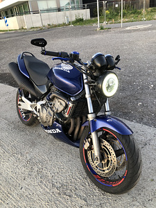 Honda Hornet (7 foto / 8)