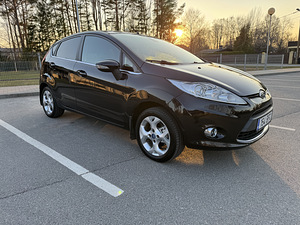 Ford Fiesta 1.6D, 2011a. (4 foto / 15)