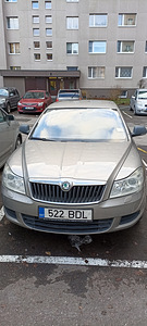 Продам шкоду 2011 (2 фото из 3)
