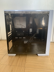Kere Aerocool Cylon mini (3 foto / 10)