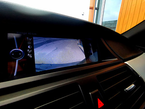 BMW X6 M-Performance Chip Bang&Olufsen 3.0 235kW (13 foto / 15)