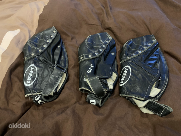 Бейсбольная бита и перчатки (фото #5)