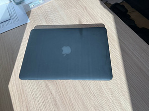MacBook Air 2017 13'' 8GB 128GB (1 foto / 2)