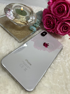 I phone X 64gb (3 foto / 4)