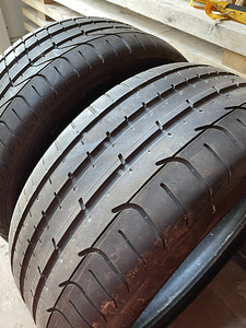 Pirelli 255/40R19 (1 фото из 3)