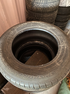 Dunlop 235/65/17 (1 foto / 3)