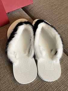 Valentino uued naaritsa karvaga plätud 39/40 (3 foto / 5)