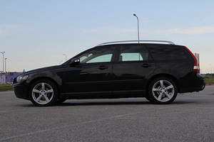 Volvo V50 (5 фото из 12)