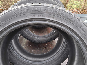 Rehvid,255/45/R20 (5 foto / 5)