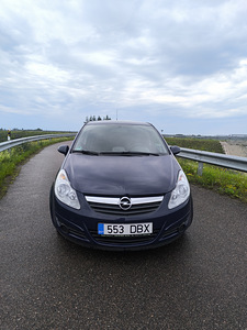 Opel corsa 1.2 (1 foto / 6)