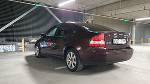 Продам Volvo S40 2.0 2005 (5 фото из 10)