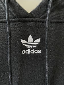 Adidase kapuuts (2 foto / 3)