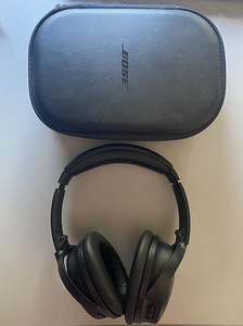 Bose quietcomfort qc 45 mürasummutavad kõrvaklapid (3 foto / 3)
