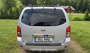 NISSAN PATHFINDER 2.5 2011 (4 foto / 13)