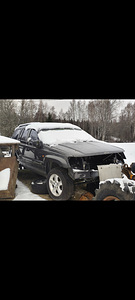 M: jeep wj 4.7 v8 190kw varuosad (1 foto / 5)
