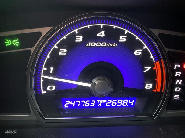 Honda Civic LPG 1,8 103 кВт (фото #5)