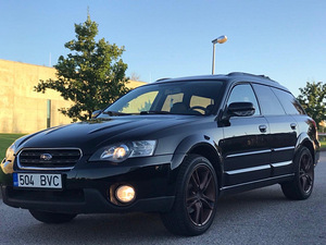 Subaru Legacy (1 фото из 7)