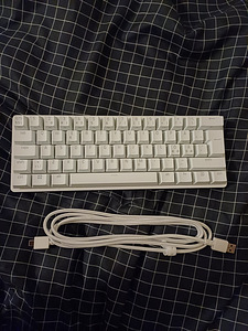 Razer Huntsman Mini 60% Gaming keyboard Optical Red Switch (1 foto / 4)