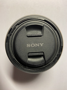 Sony FE 1.8/50mm (2 фото из 2)