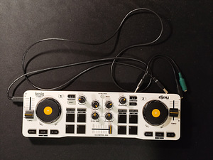 DJ kontroller Hercules DJControl Mix Bluetooth (1 foto / 2)