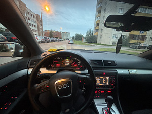 Продам Audi A4 3.0 TDI 150kw Quattro S-line (11 фото из 11)