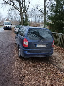 Opel Zafira 2.2 diesel (2 foto / 10)
