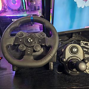 Logitech G923 TrueForce võidusõidurool, pedaalid ja shifter (2 foto / 3)