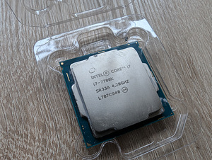 Intel i7-7700K 4.2 GHz LGA 1151 protsessor (2 foto / 6)