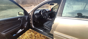 Mercedes-Benz C 270 2.7 R5 125kV (2 foto / 15)