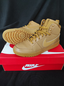 NIKE Court Borough soojad ketsid 42 unisex (1 foto / 4)