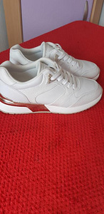 Обувь Guess, Lakoste (3 фото из 8)