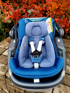 Maxi-cosi Coral koos FamilyFix3 alusega +lisad (2 foto / 10)