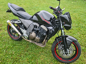 Kasasaki Z750 (1 foto / 7)